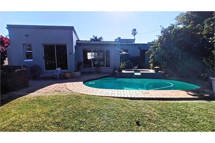 3 Bedroom Property for Sale in Gonubie Eastern Cape